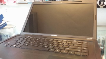 Lap top merk Compaq 17