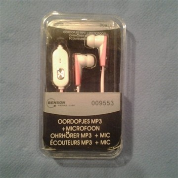 OORDOPJES MP3+MICROFOON